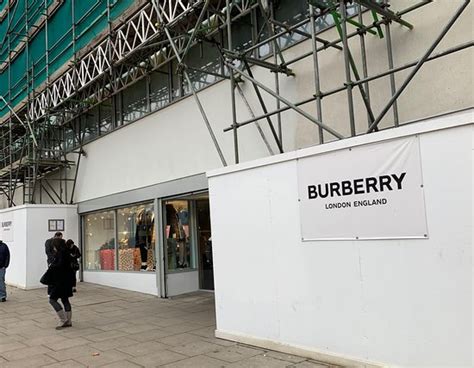 Burberry factory outlet uk